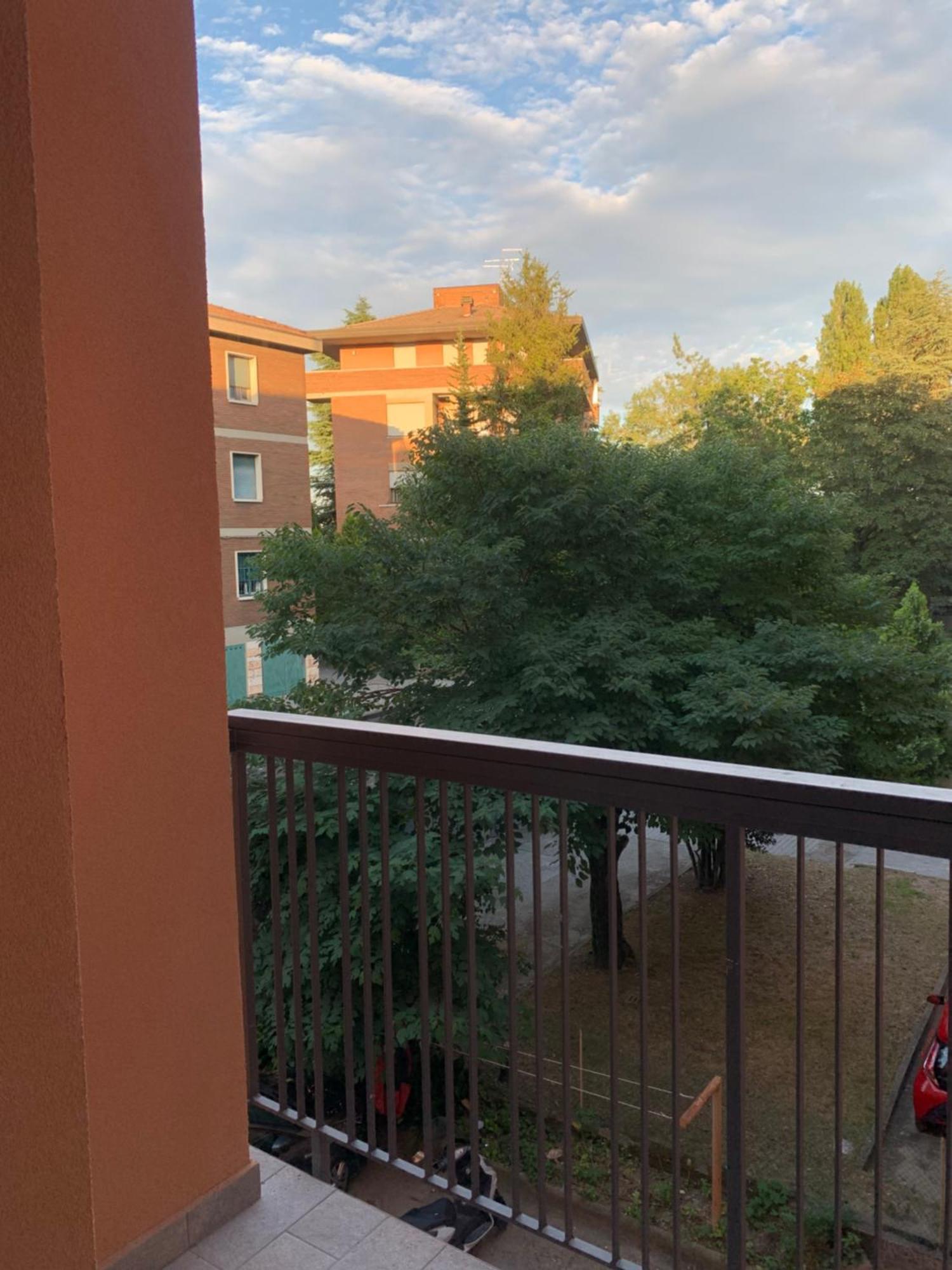 Comfortable Apartament 2 Bedroom Suitable 2-5 Pax Bologna Exteriör bild